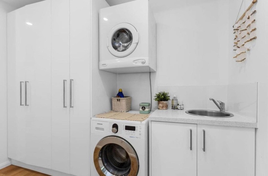 Modern Chef's Kitchen