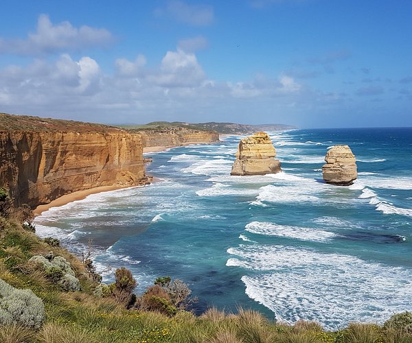 12 Apostles